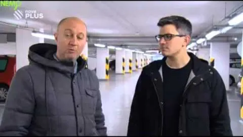 Záber z relácie Rady ptáka Loskutáka na TV Nova, inšpekcia bytového domu